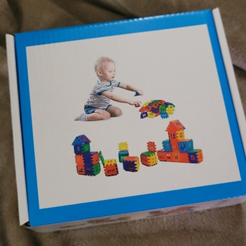 💥Brand New!💥 Toptoday Kids' Small Interlocking Block Set - 70 PIECES